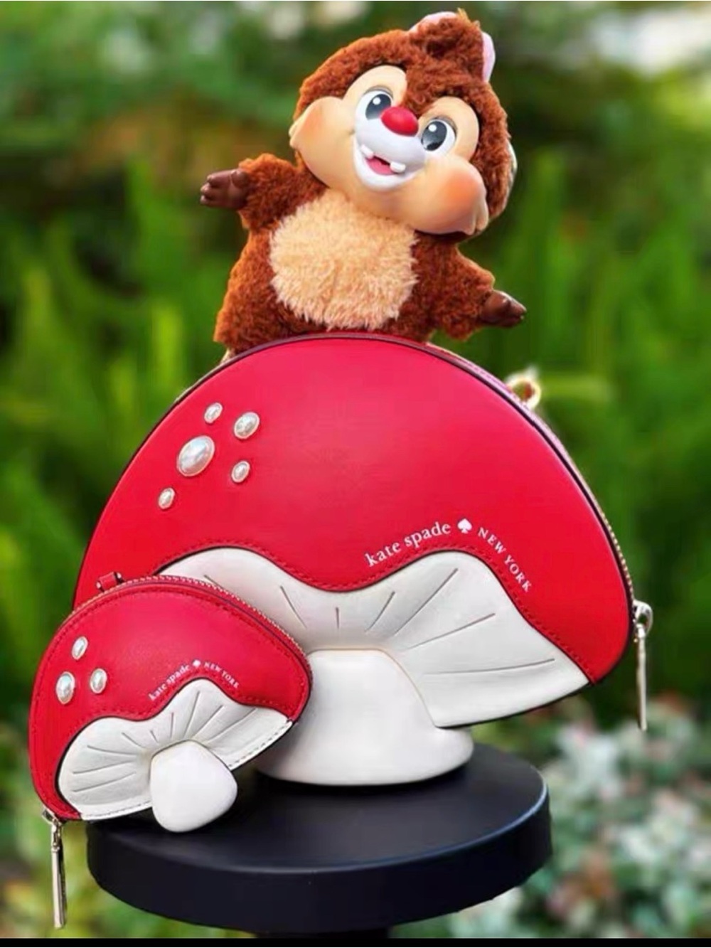 Kate Spade Novelty Take A Hike 3D Ruby Red Mushroom Crossbody Bag+charm Set Of 2